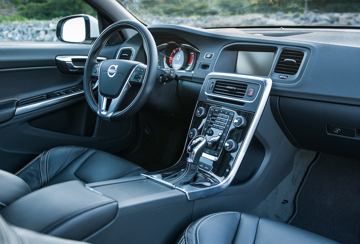 Volvo v60 hybrid test avis intérieur cuir volant verygoodlord