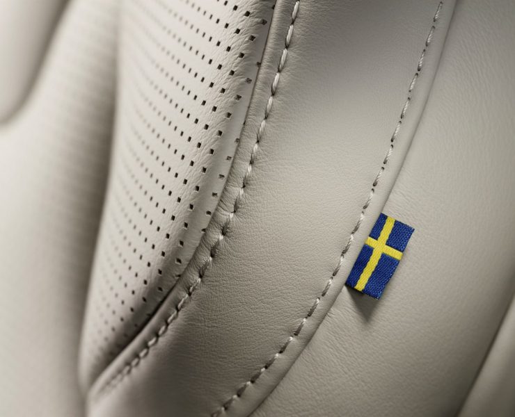 Nouveau Volvo XC90 2014 Stockholm photo siege cuir drapeau suede