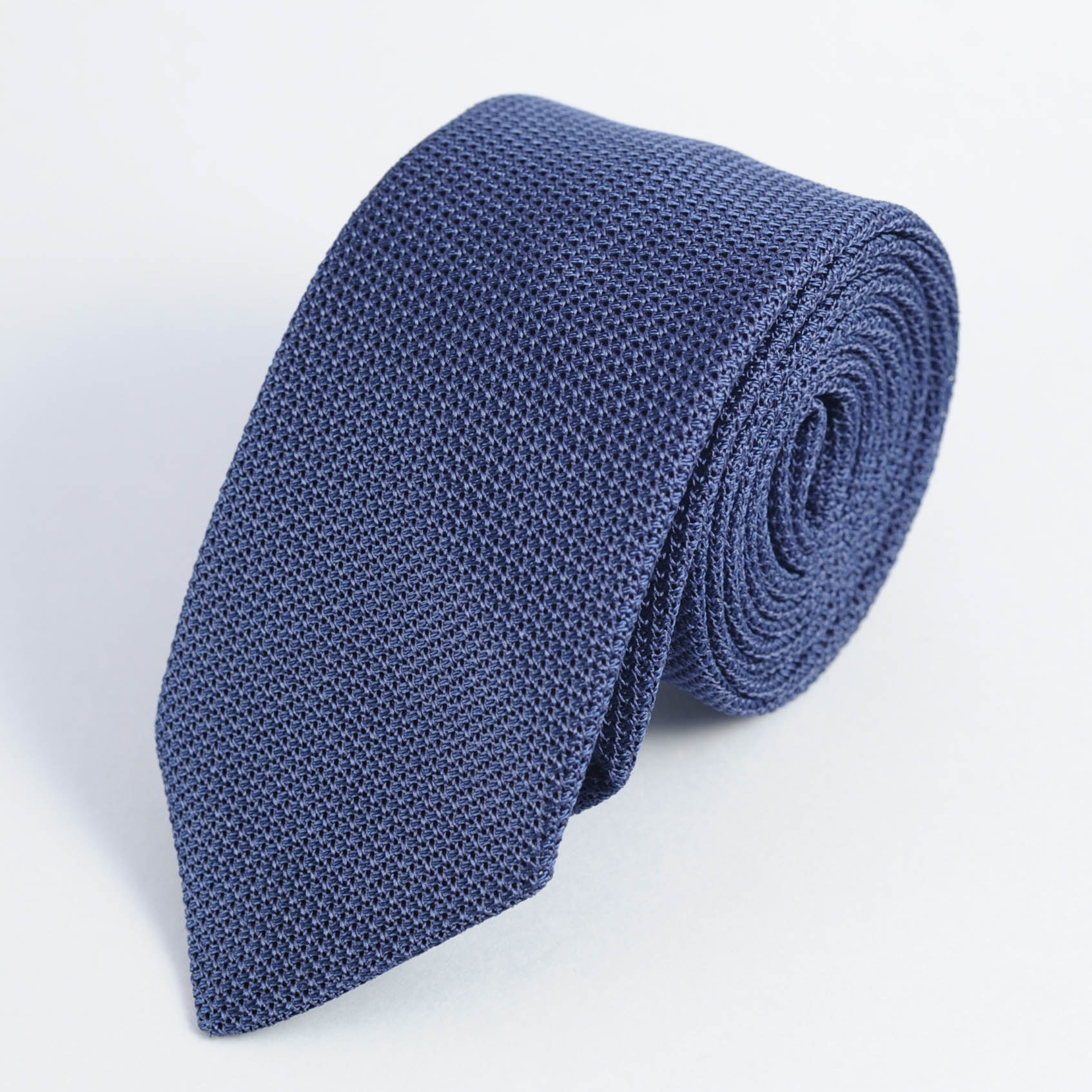 Cravate homme soie bleu etamine made in france | Packshot