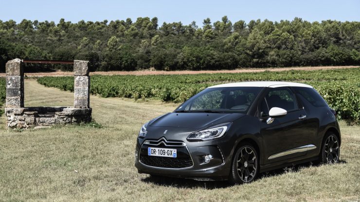 C'est Lui Qui Tient Les Clés Du Coffre AUTO : ROAD TRIP EN DS3
