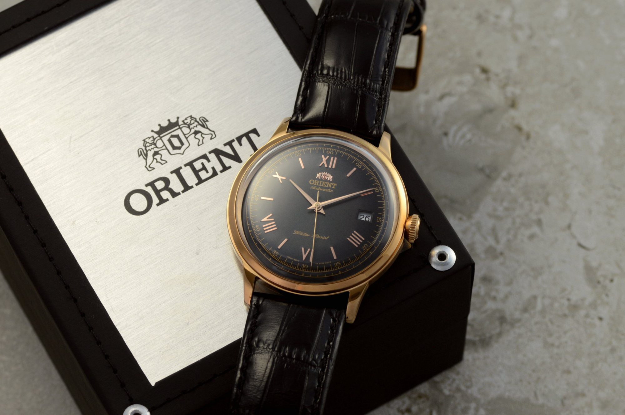 orient bambino noire or rose