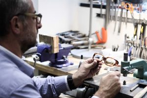 ateliers baudin lunettes sur mesure paris artisanat
