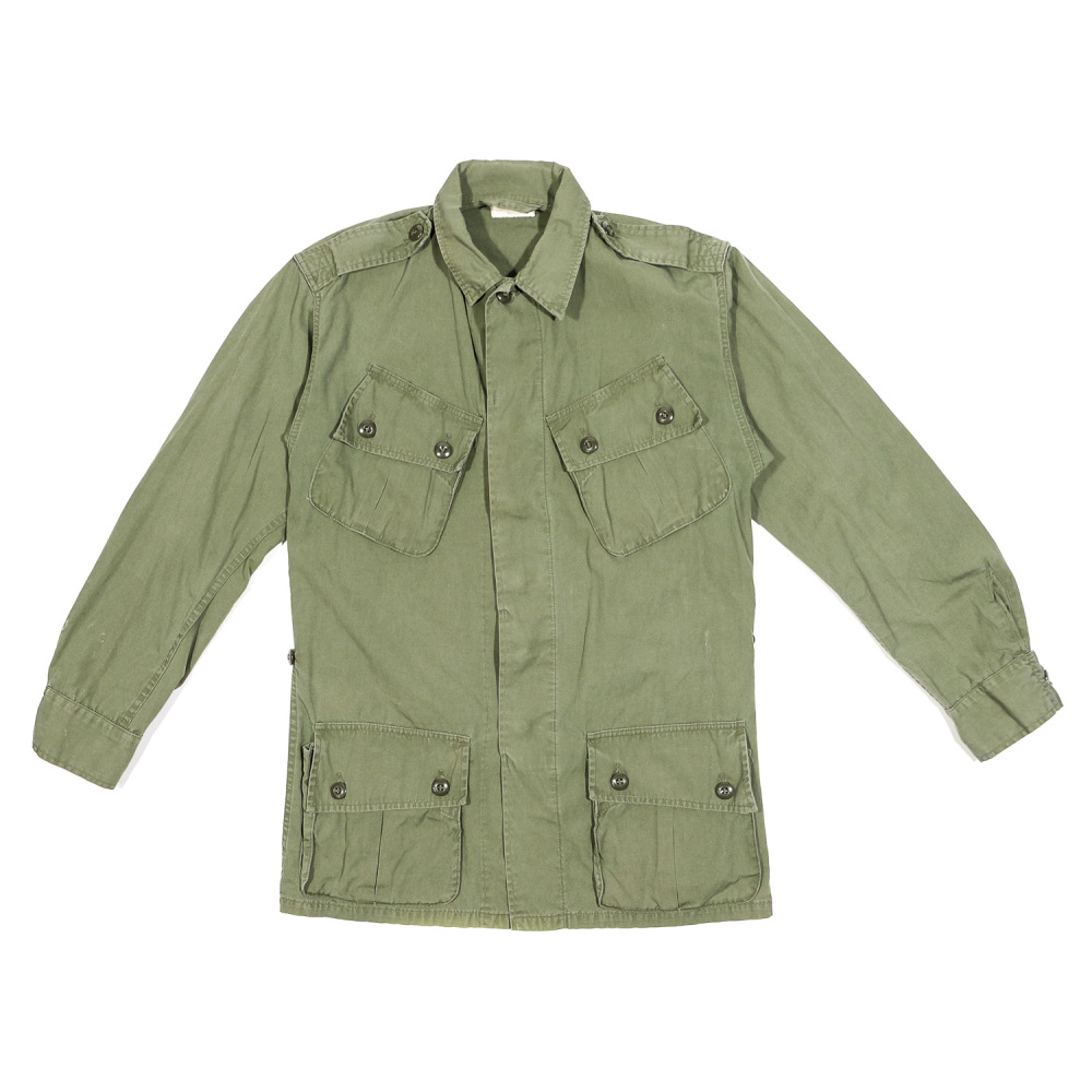 https://brut-clothing.com/product/rare-1st-pattern-jungle-jacket/