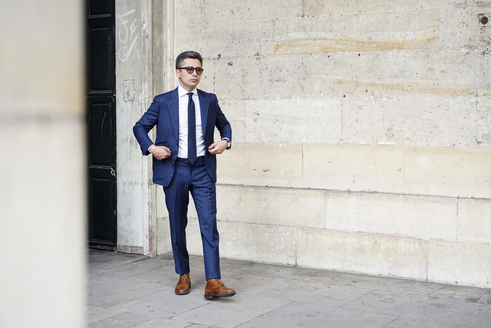 Comment bien s'habiller quand on est grand et mince ou maigre