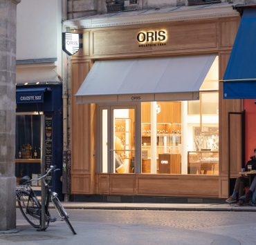boutique oris Paris