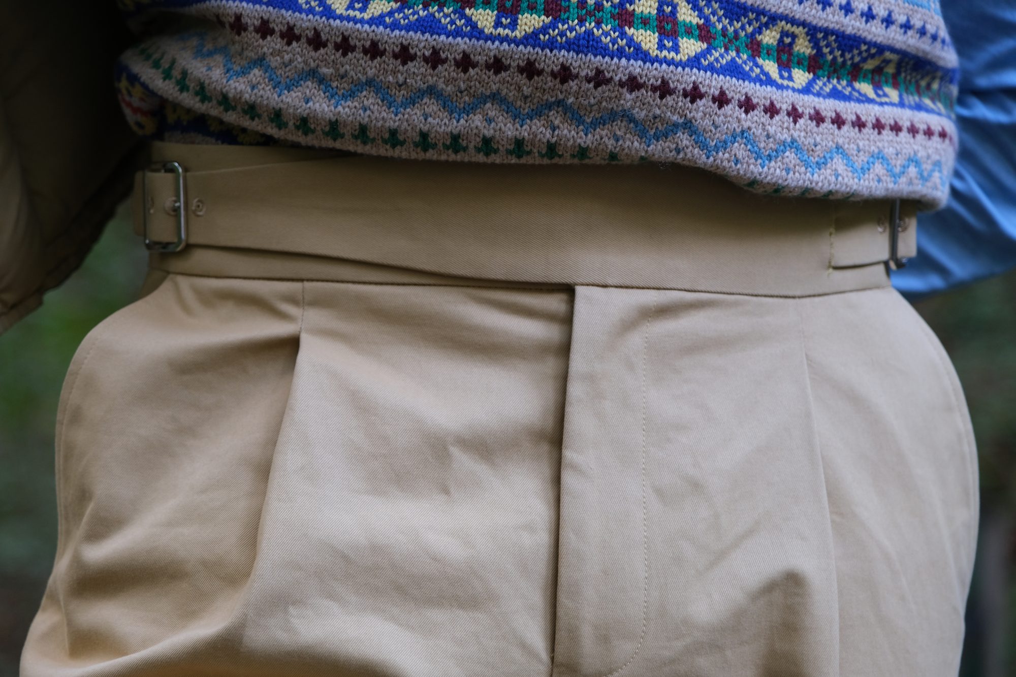 Pantalon Abensia gurkha de face