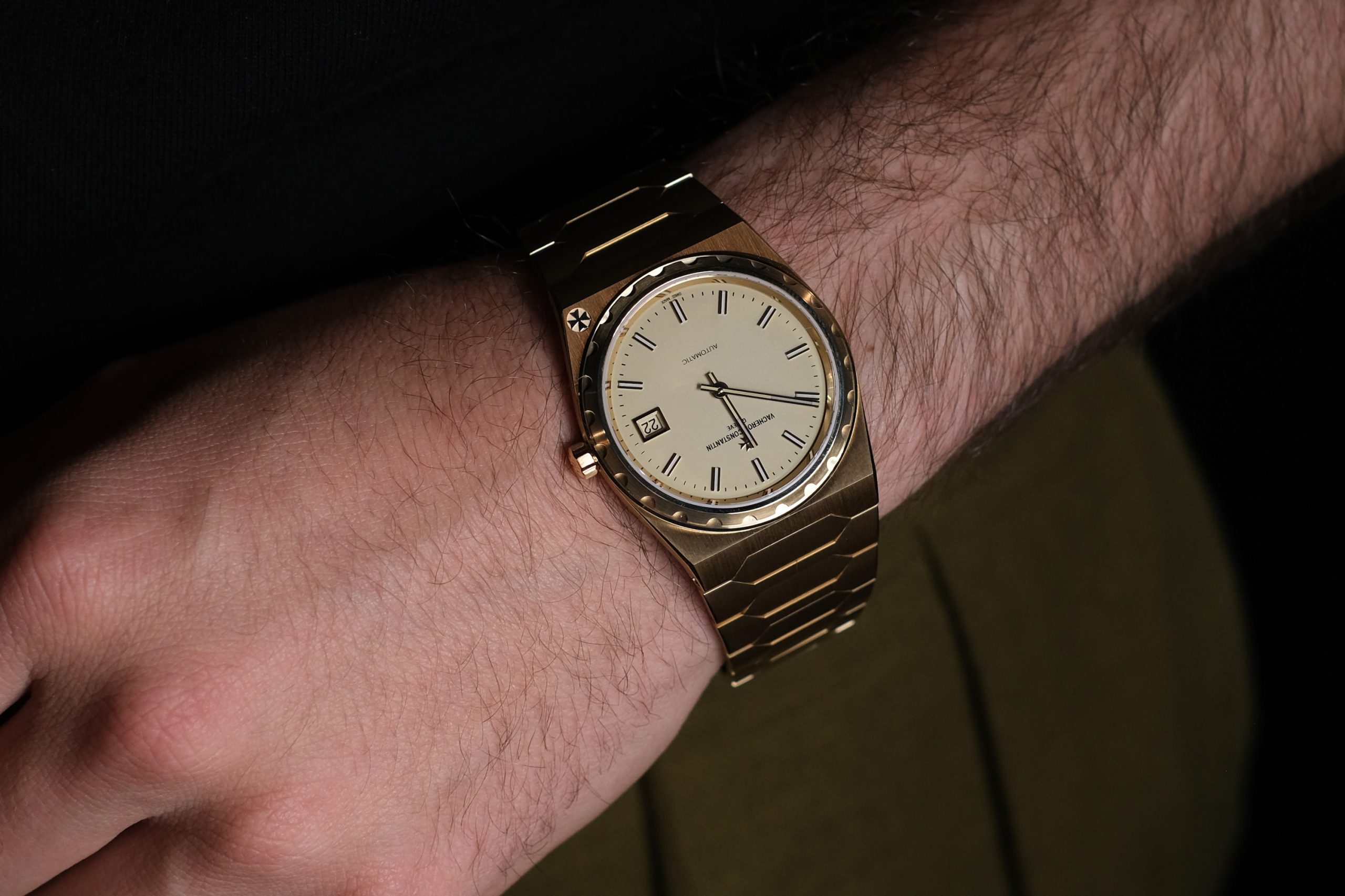 vacheron-constantin-222-or-2022