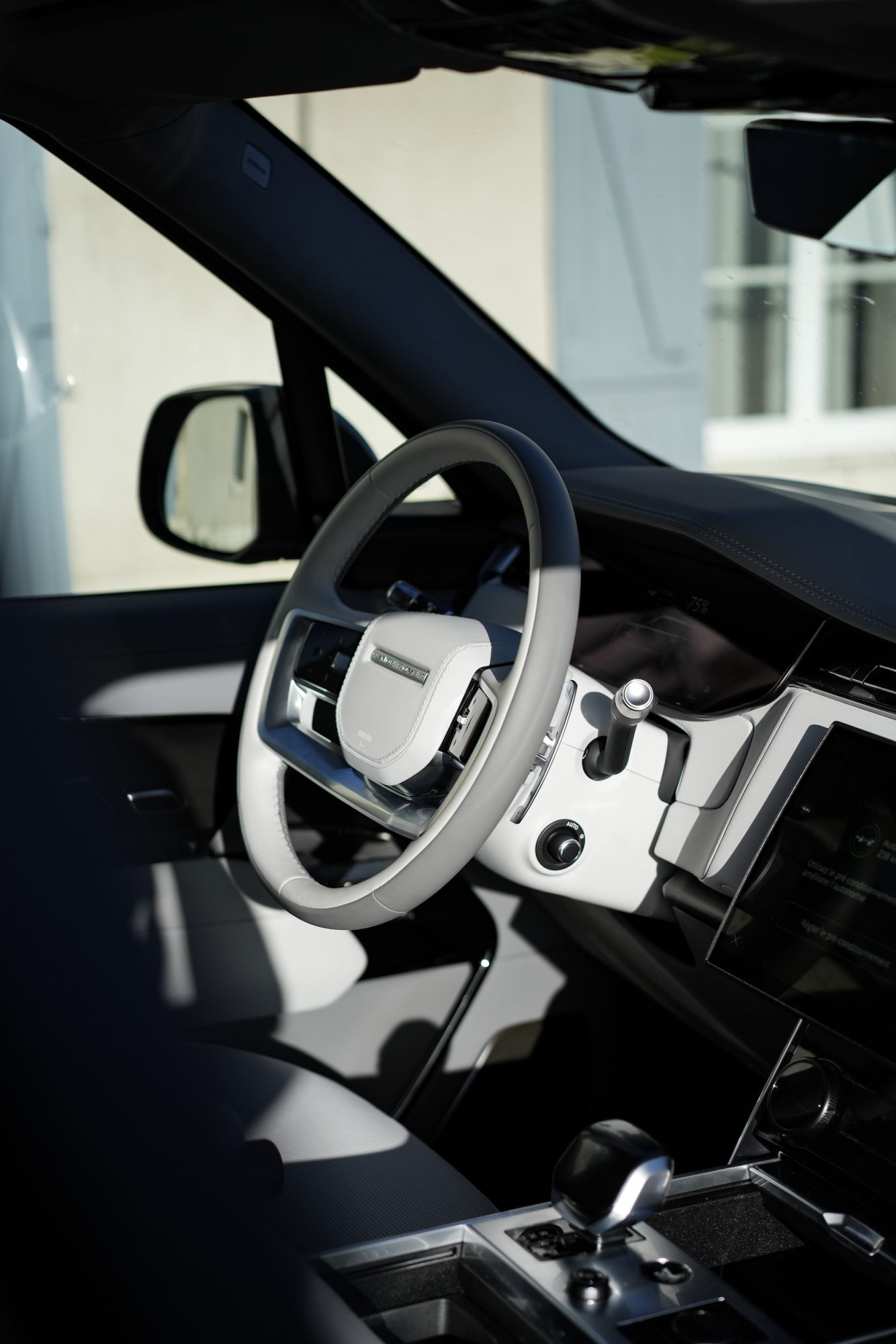 Range Rover SV interieur volant