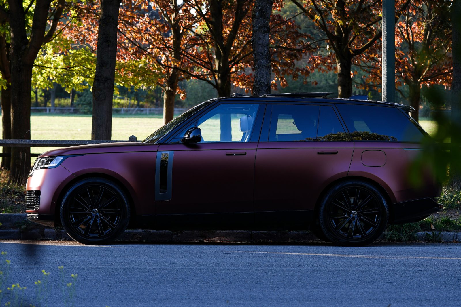 Range Rover SV profil