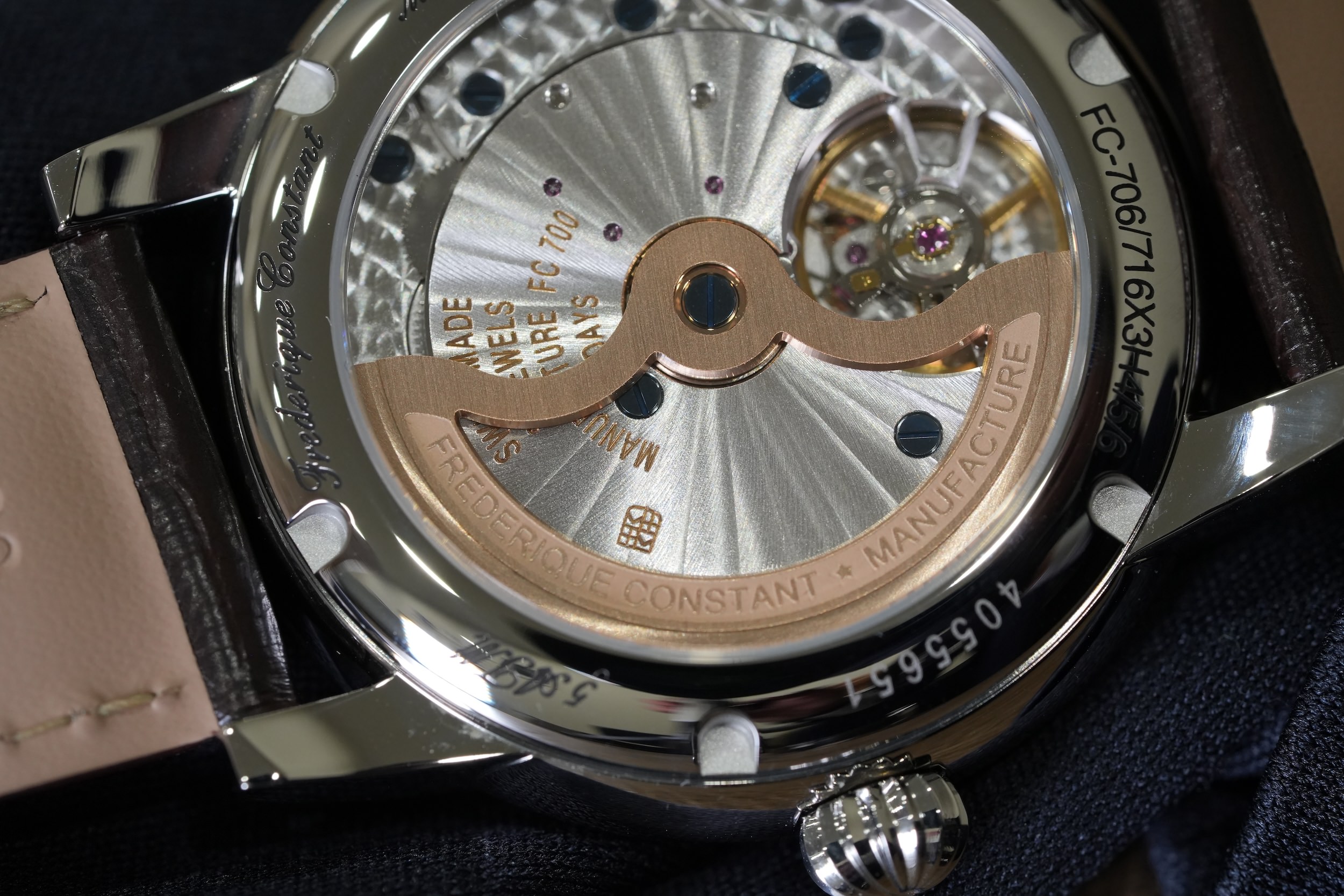 mouvement-montre-frederique-constant-masse-oscillante-