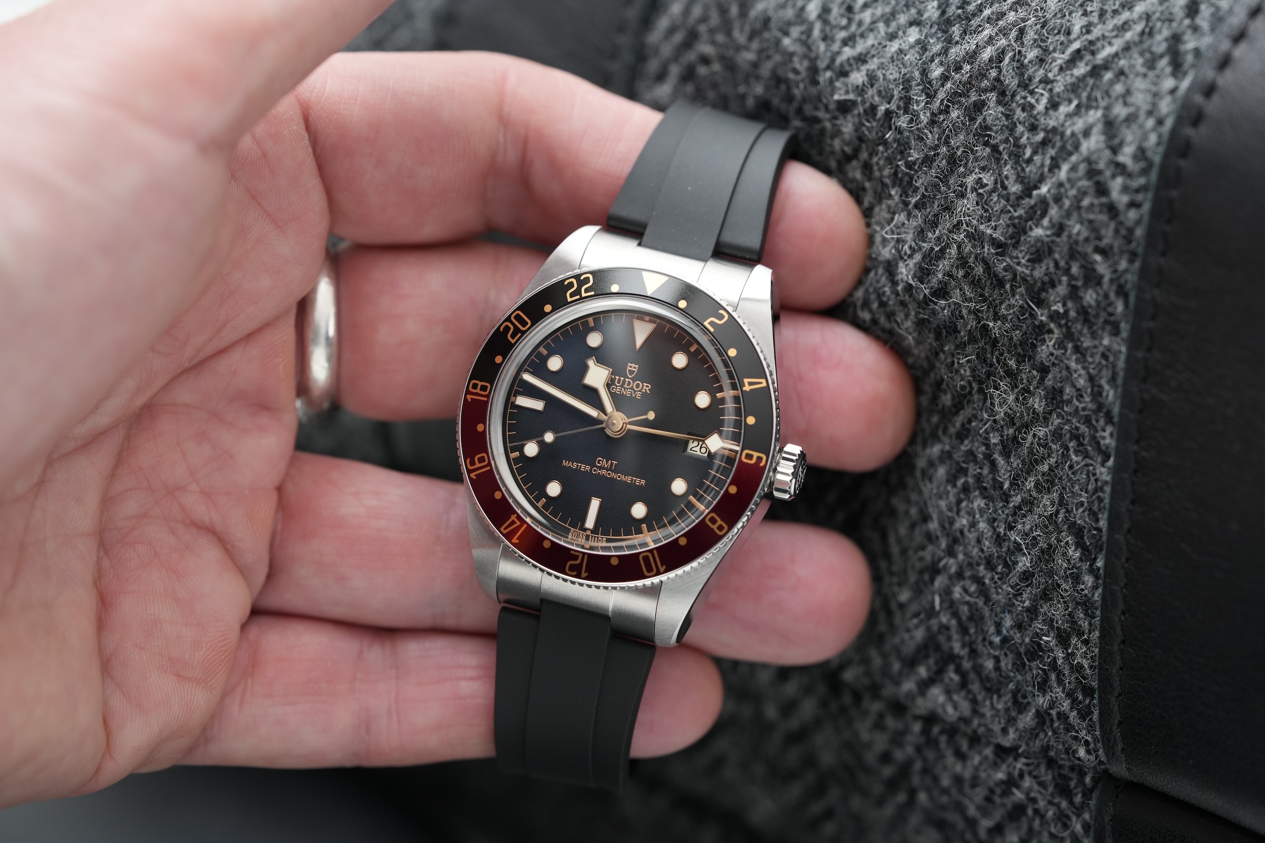 tudor-montre-black-bay-gmt-