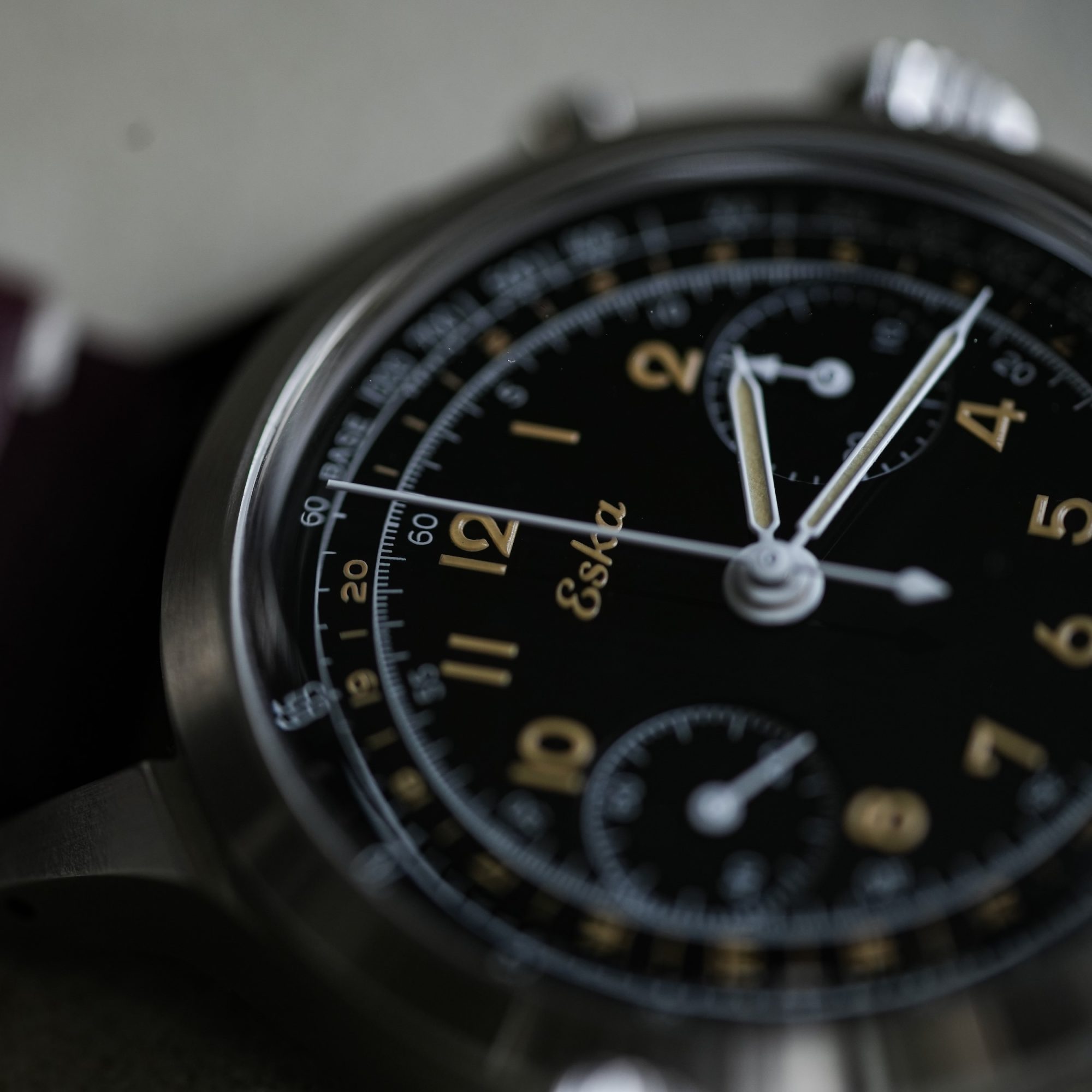 relief Eska heritage chrono