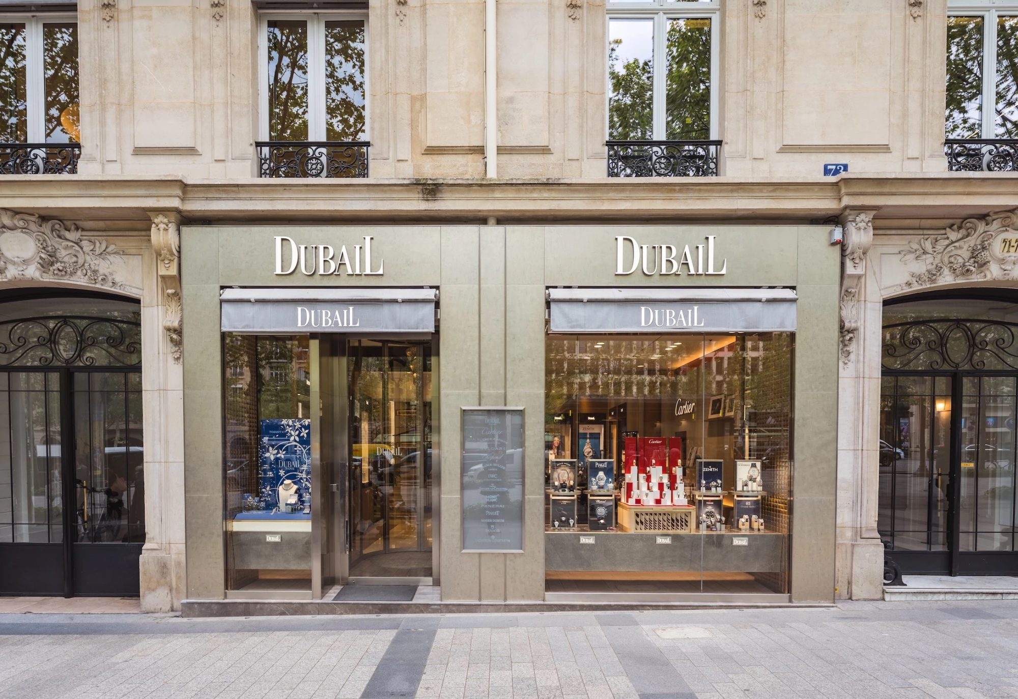 Devanture boutique Dubail Champs Élysées