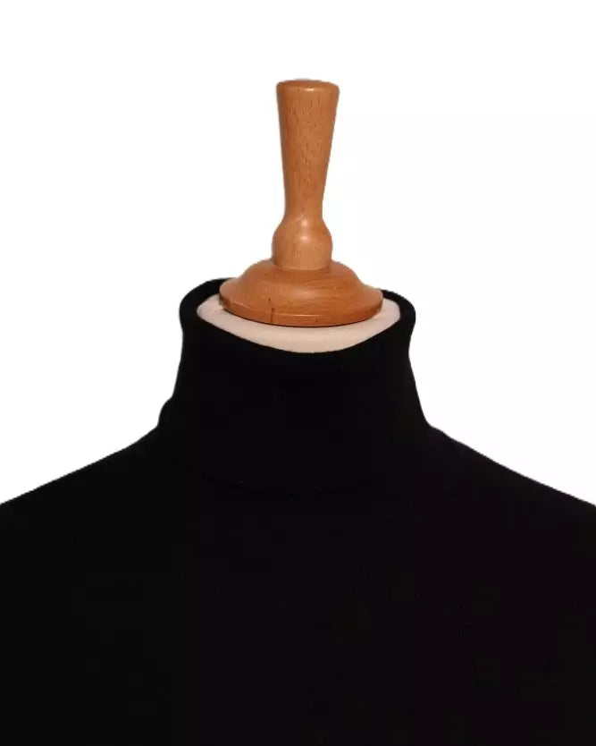 Pull col roulé fin en mérinos et cachemire Wade, William Lockie, tricoté en Écosse