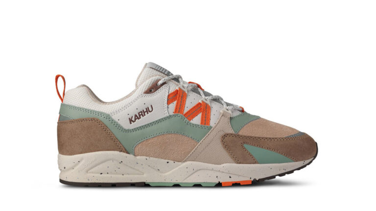 Sneaker Karhu Fusion 2.0 coloris Portabella / Nasturtium, daim, cuir et mesh