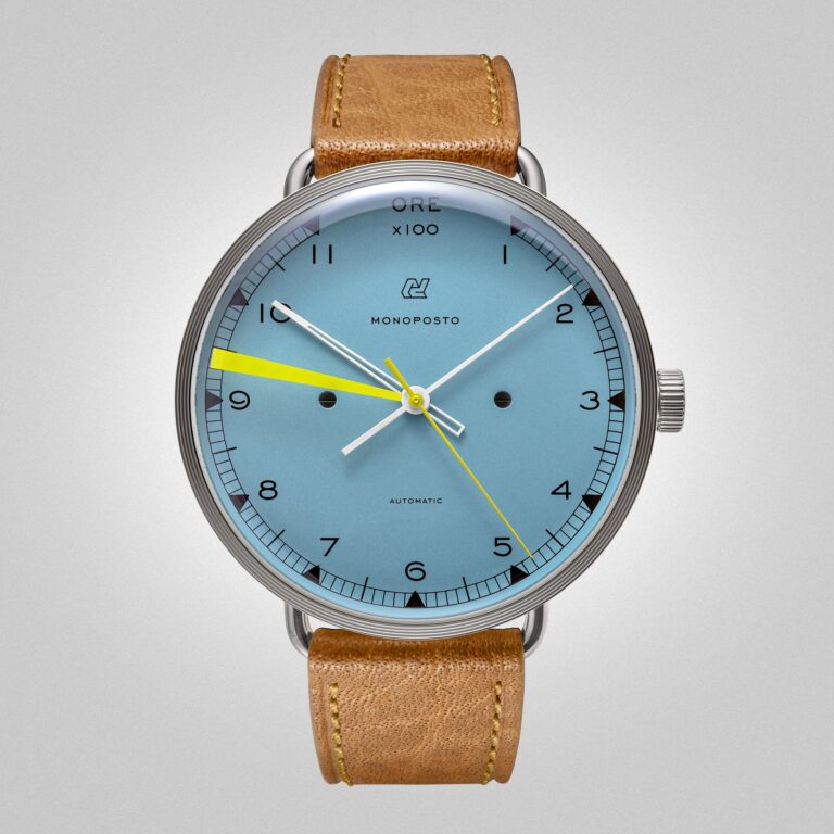 Montre Autodromo Monoposto Series Two automatique à cadran bleu azzurro et bracelet cuir, 43 mm