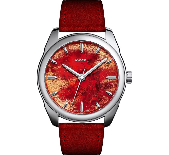Montre Awake Sơn Mài Frosted Leaf Royal Red, cadran en laque rouge et feuille d’argent