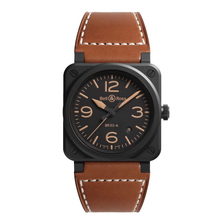 Montre Bell & Ross New BR 03 Heritage en céramique noire, cadran noir, bracelet cuir