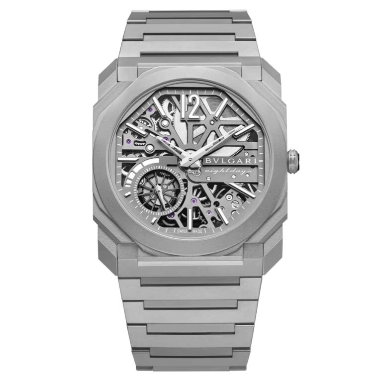 Montre Bulgari Octo Finissimo mécanique à cadran squelette et bracelet titane, 40 mm