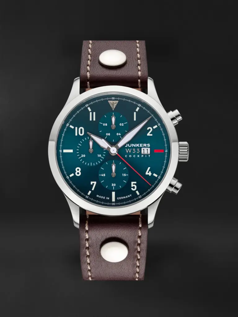 Montre Junkers Cockpit W33 Chronographe à cadran pétrole, boîtier acier 42 mm et bracelet cuir marron