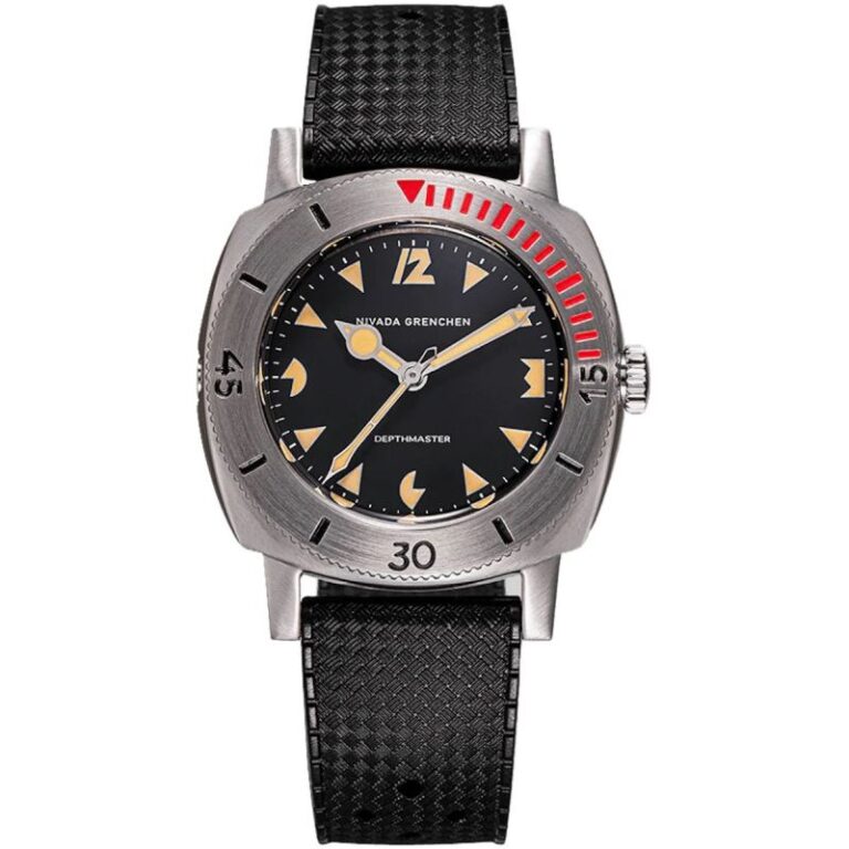 Montre de plongée Nivada Grenchen Depthmaster Pacman automatique, boîtier coussin en acier, 39 mm