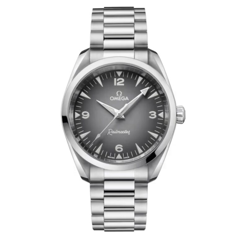 Montre Omega Seamaster Railmaster automatique à cadran gris et bracelet acier, 38 mm