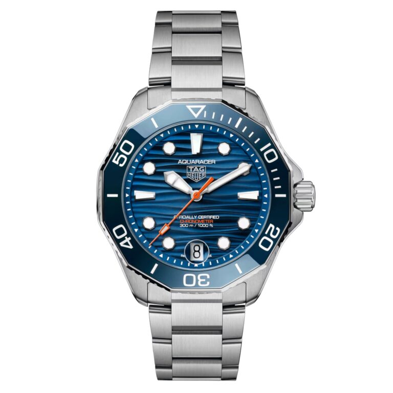 Montre de plongée TAG Heuer Aquaracer Professional 300 Date automatique, cadran bleu et bracelet acier, 42 mm