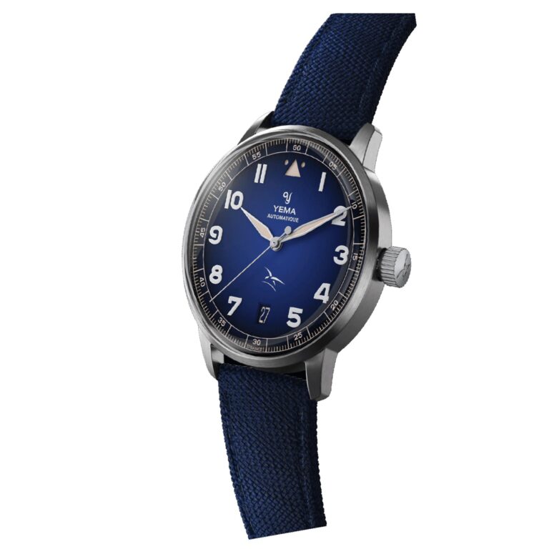 Montre d’aviateur Yema Flygraf Flieger AAE automatique à cadran bleu et bracelet tissu bleu, 40 mm