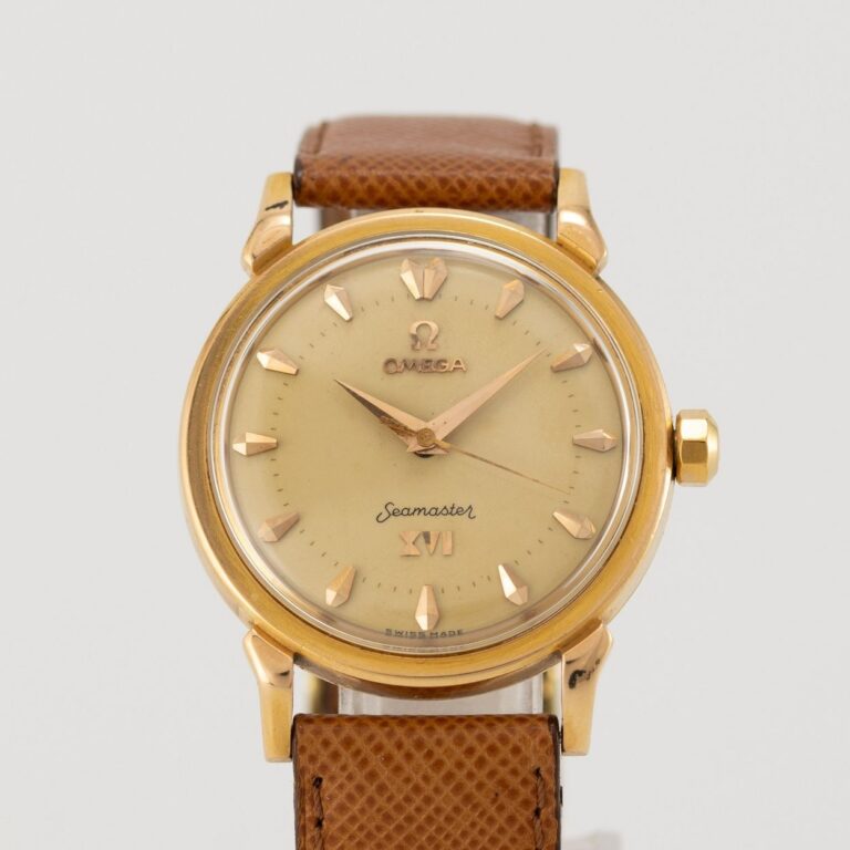 Détail de l'Omega Seamaster XVI « Melbourne », vers 1956