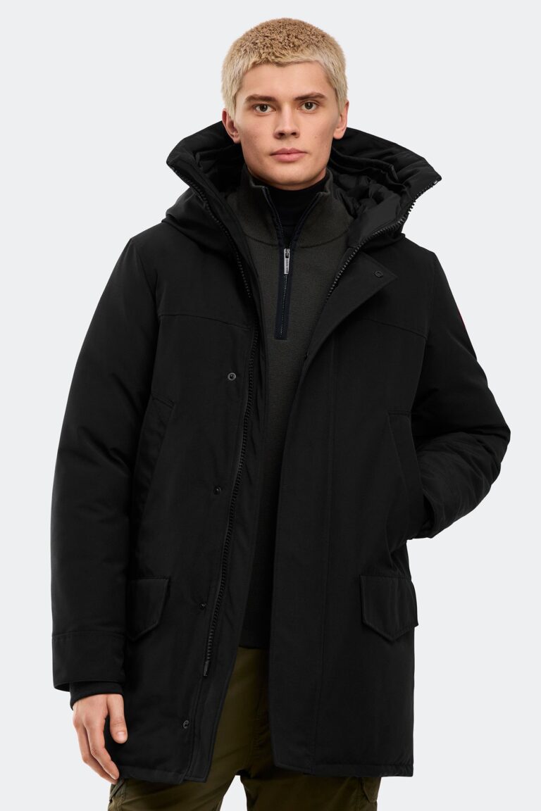 Parka Canada Goose Langford noire à capuche, quatre poches plaquées