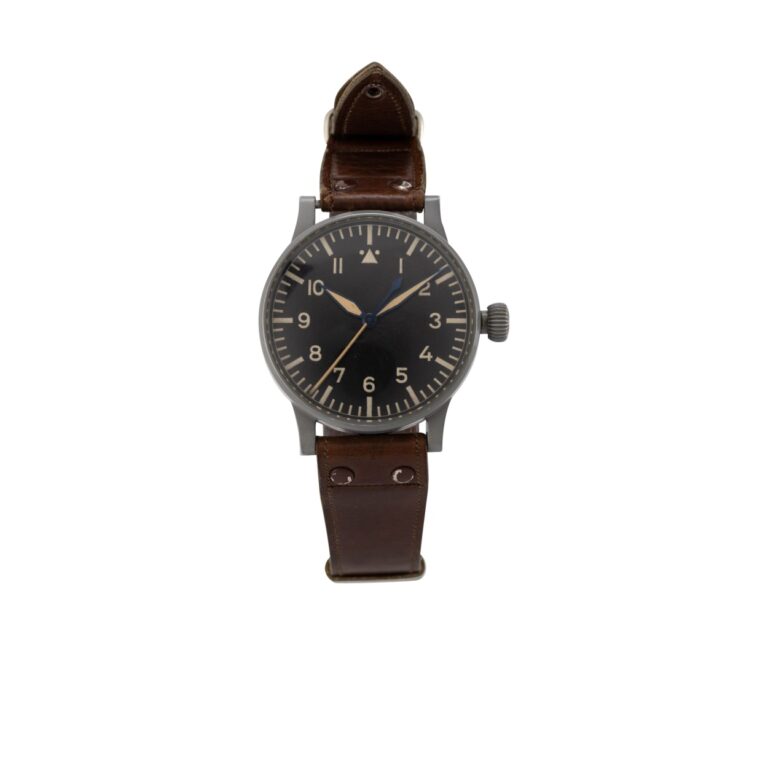 Montre de navigation d'aviateur Stowa B-Uhr de 55 mm, cadran noir, bracelet extra-long d'époque