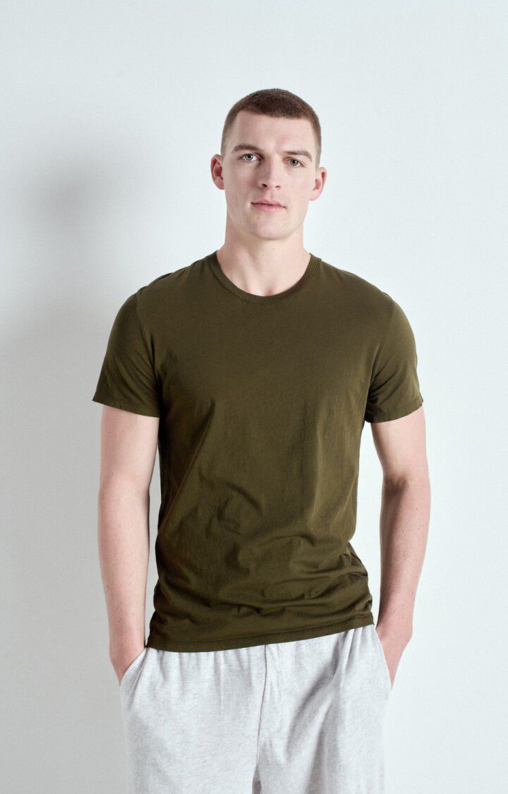 T-shirt homme Decatur manches courtes kaki, American Vintage, porté
